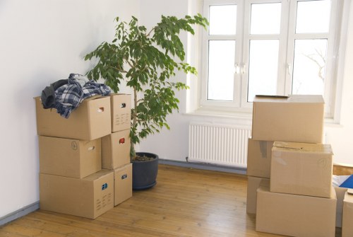 Removal truck hire for residential and commercial moves in Chelsea